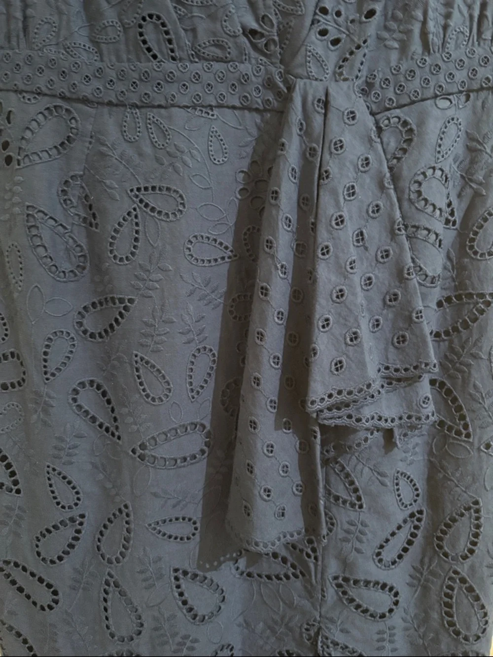 Saloni Olivia French Lace Midi Dress - Picture 7 of 10